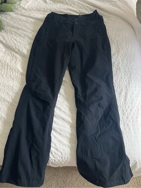 Women’s size 8 ski pants. Boulder Gear.